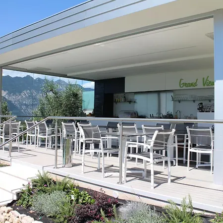 Guesthouse Grand View-2
