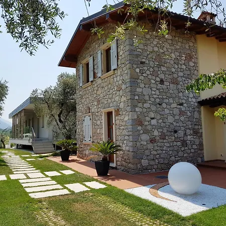 Guesthouse Grand View-3
